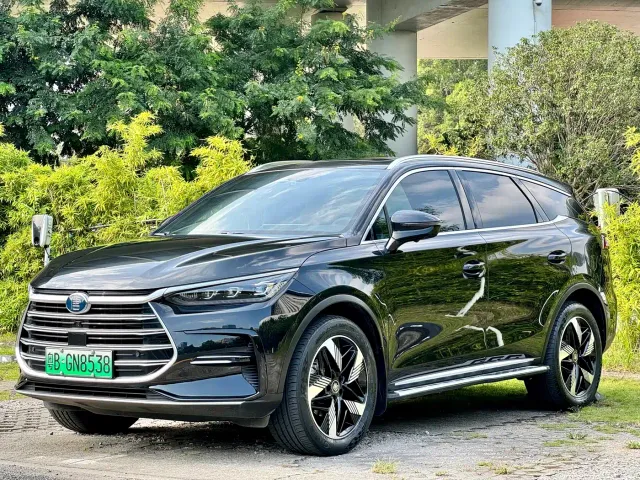 Фотография автомобиля — BYD Tang