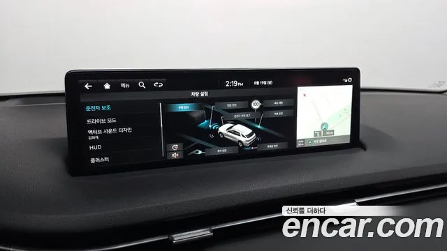 Genesis GV70 2.5T Бензин AWD — Фото автомобиля 16