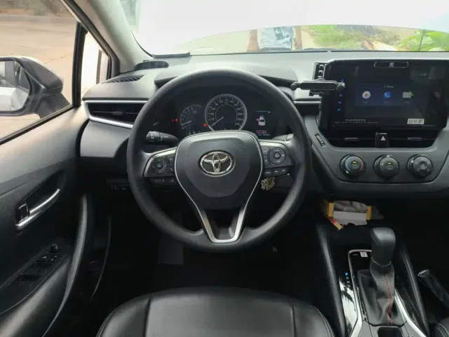 Toyota Corolla — Фото автомобиля 6