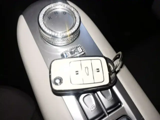 Changan Lumin — Фото автомобиля 8