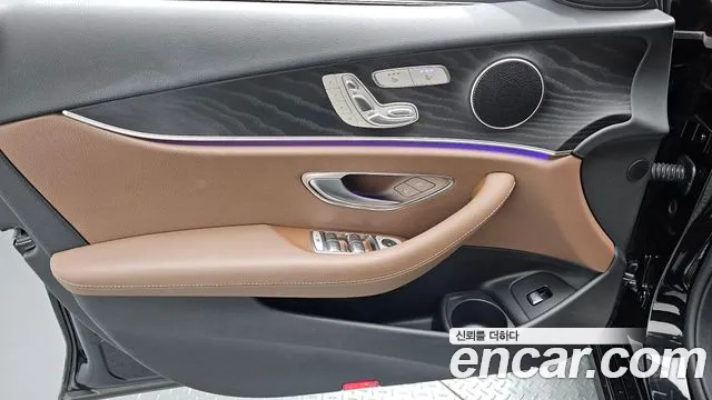 Mercedes-Benz E-Class W213 — Фото автомобиля 12