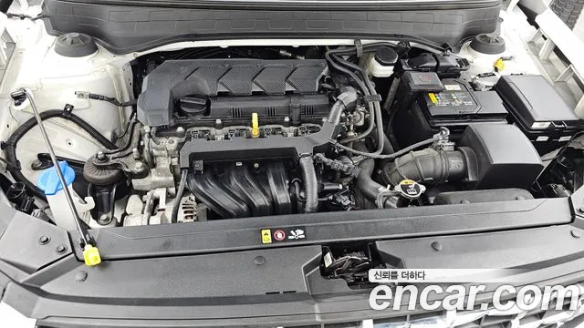 Hyundai Venue Venue 1.6 Modern Plus — Фото автомобиля 6