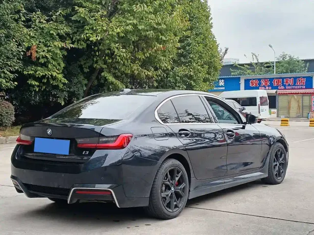 BMW i3 — Фото автомобиля 9