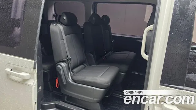 Hyundai Staria — Фото автомобиля 17