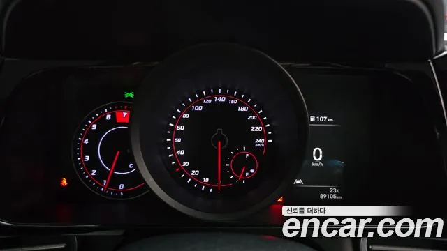 Hyundai Avante CN7 — Фото автомобиля 11