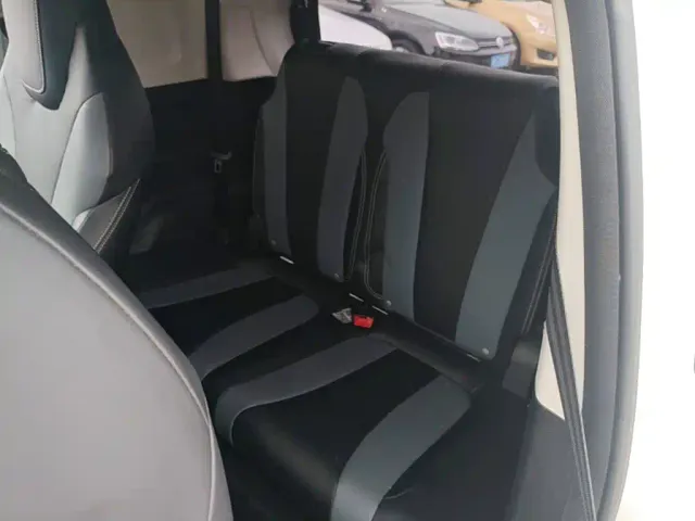 Roewe Kaiwei CLEVER 2022 311km Vitality Bobo Edition — Фото автомобиля 16