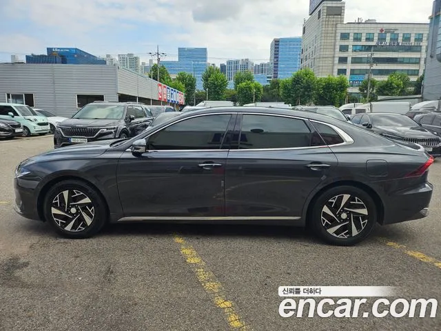 Hyundai Grandeur — Фото автомобиля 2