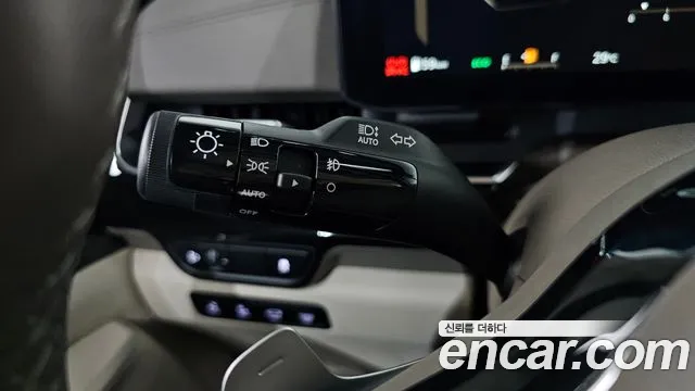 Kia Canival Новый Carnival 4 поколение Дизель 7 мест Signature — Фото автомобиля 29
