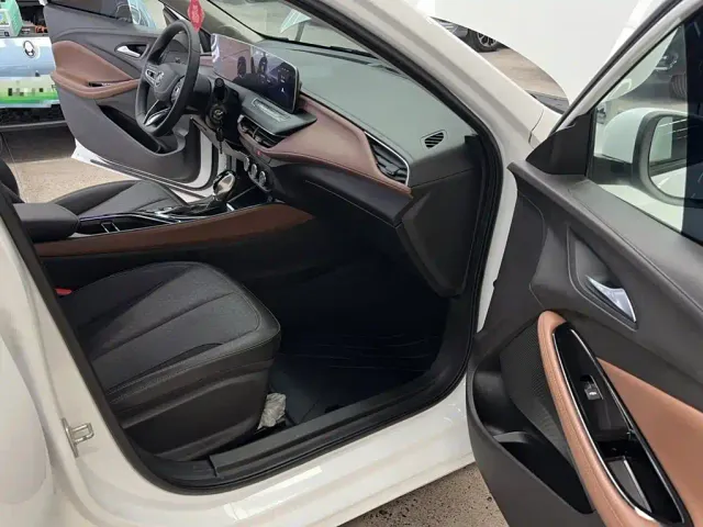 Buick Verano — Фото автомобиля 18