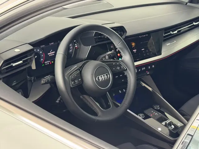 Audi A3 — Фото автомобиля 5