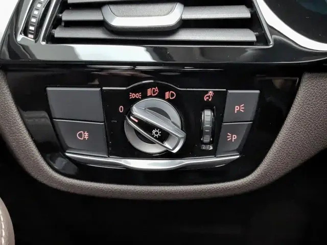 BMW 5 Series — Фото автомобиля 21