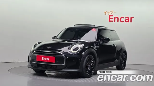 Фотография автомобиля — MINI Cooper