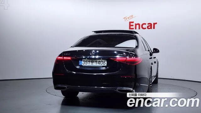 Mercedes-Benz S-Class — Фото автомобиля 4