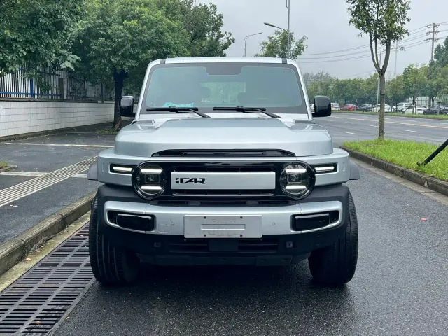iCAR V23 — Фото автомобиля 2