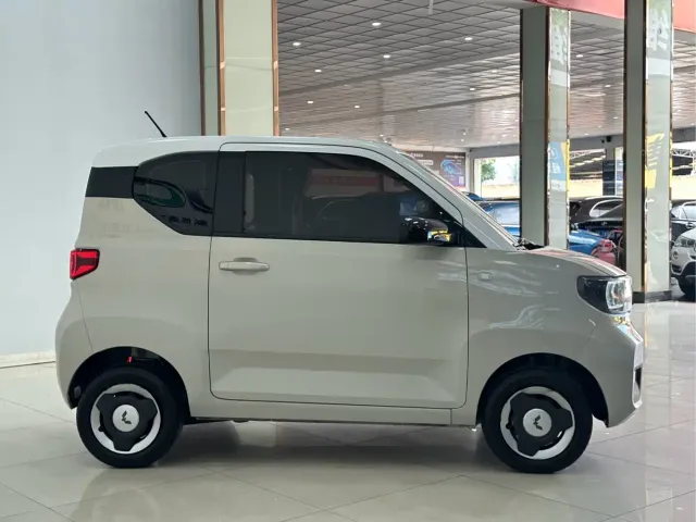 Wuling Hongguang Mini EV — Фото автомобиля 4