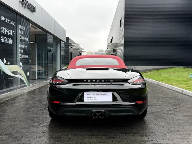 Porsche 718 — Фото автомобиля 5
