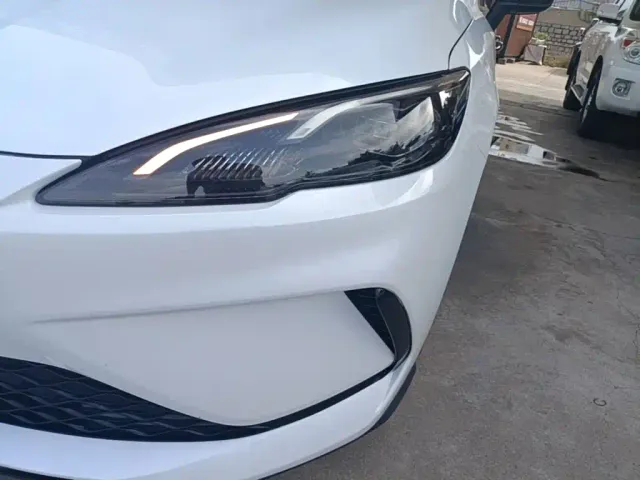 BYD Seal 05 DM-i — Фото автомобиля 23