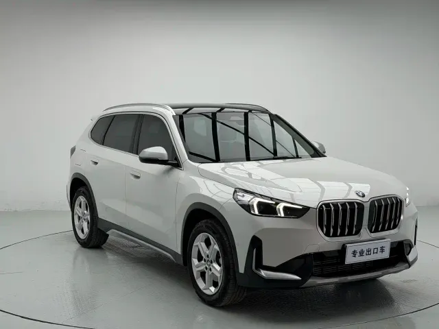 BMW X1 — Фото автомобиля 4