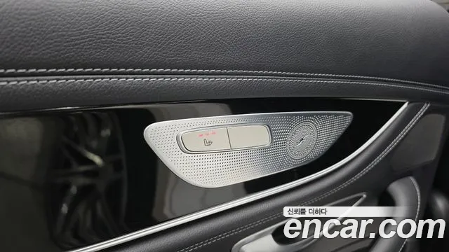 Mercedes-Benz AMG GT 4 двери 43 4MATIC+ — Фото автомобиля 26