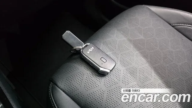 Kia Seltos New — Фото автомобиля 25
