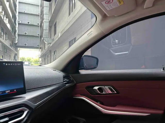 BMW 3 Series — Фото автомобиля 14