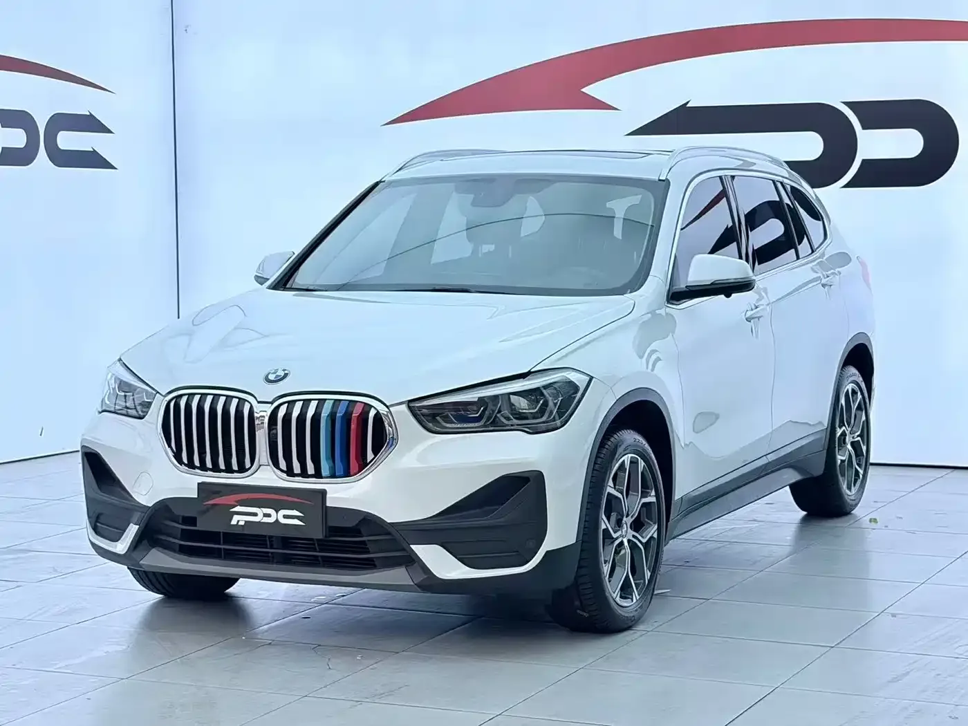 BMW BMW X1 2022 sDrive25Li Leading — Фото автомобиля 28