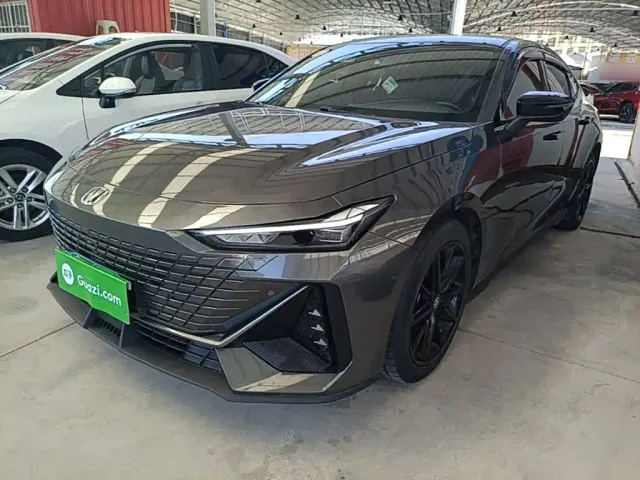 Фотография автомобиля — Changan UNI-V