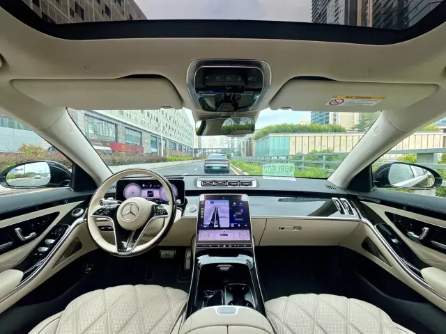 Mercedes-Benz Maybach S-Class — Фото автомобиля 11