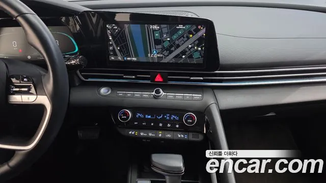 Hyundai Avante CN7 — Фото автомобиля 14