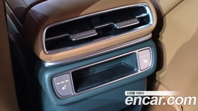Genesis GV80 — Фото автомобиля 30