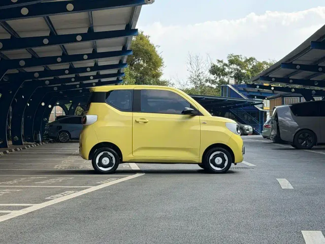 Wuling Hongguang Mini EV — Фото автомобиля 7