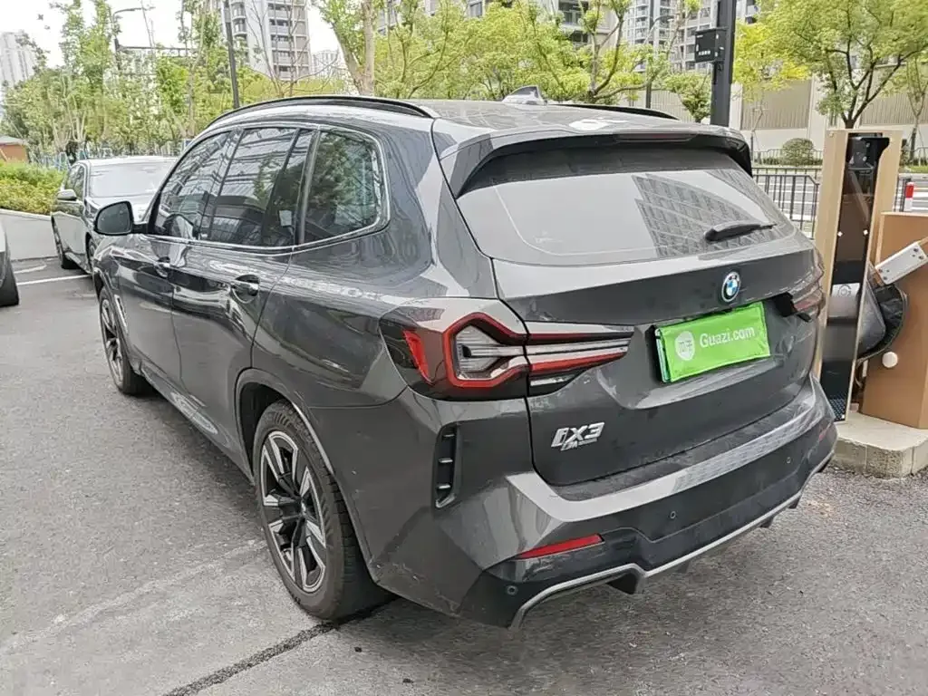 BMW BMW iX3 2022 Leading Edition — Фото автомобиля 4