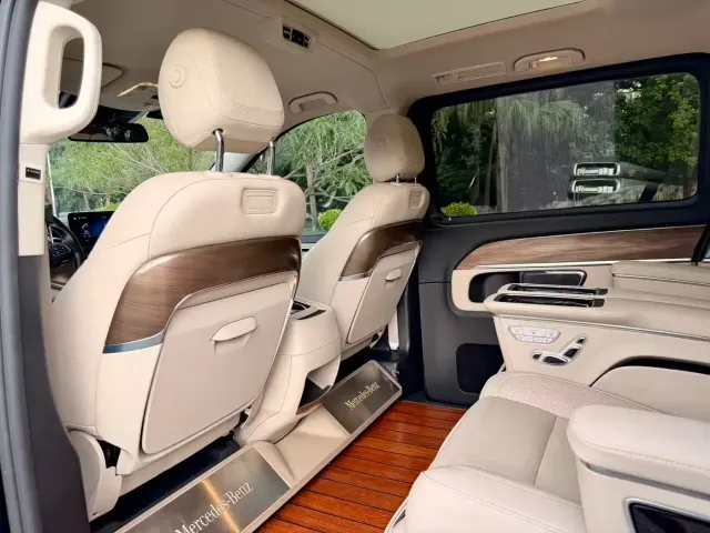 Mercedes-Benz V-Class — Фото автомобиля 8