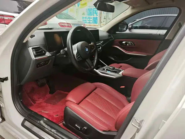BMW i3 — Фото автомобиля 6