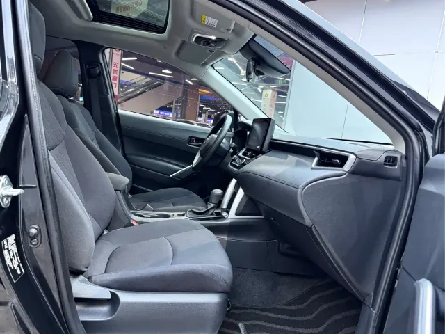 Toyota Corolla Cross — Фото автомобиля 17