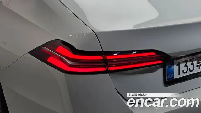 BMW 5 Series G60 — Фото автомобиля 8