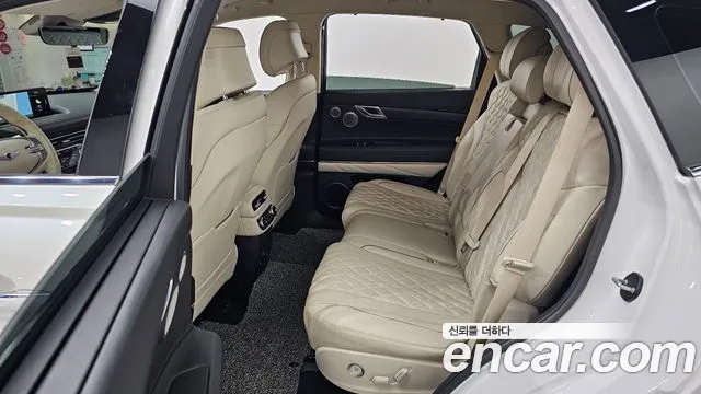 Genesis GV80 — Фото автомобиля 18