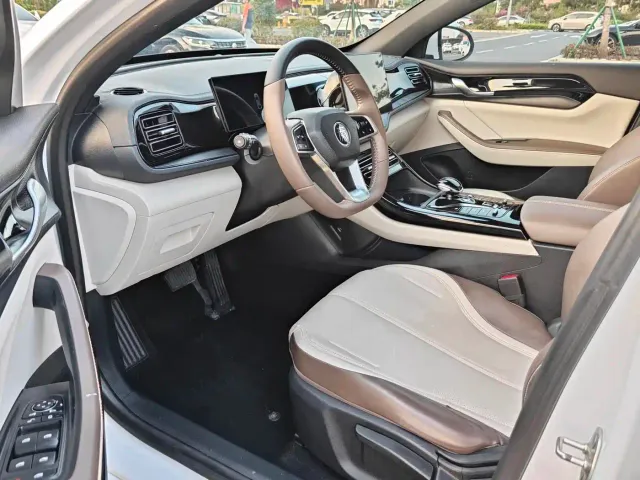 BYD Qin PLUS — Фото автомобиля 15