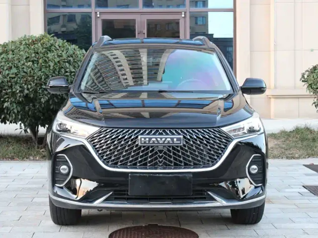 Haval M6 — Фото автомобиля 2