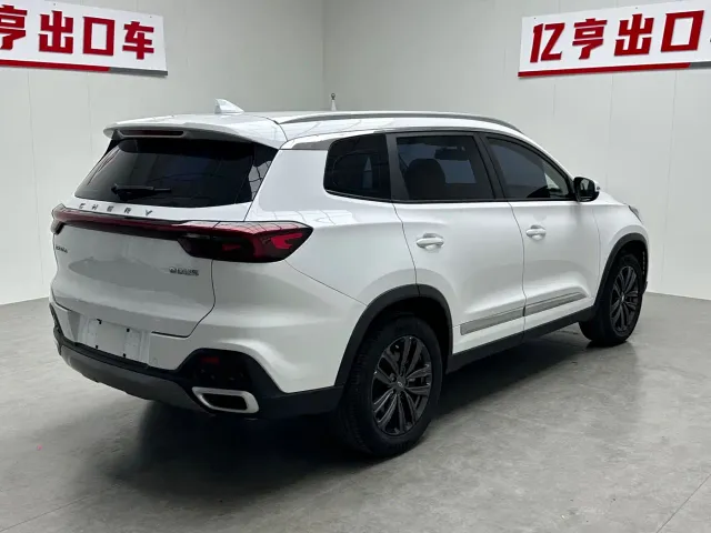Chery Tiggo 8 — Фото автомобиля 17