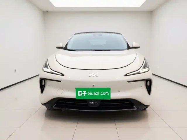 IM Motors LS6 — Фото автомобиля 2