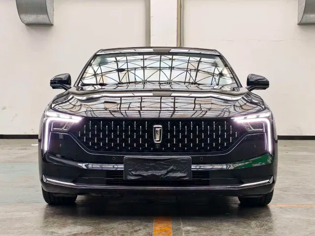 Bestune B70 — Фото автомобиля 2