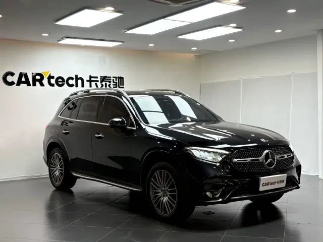 Mercedes-Benz Mercedes-Benz GLC 2023 GLC 300 L 4MATIC Sport 5-Seater — Фото автомобиля 3