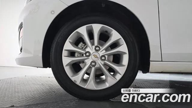 Chevrolet Spark The New — Фото автомобиля 5