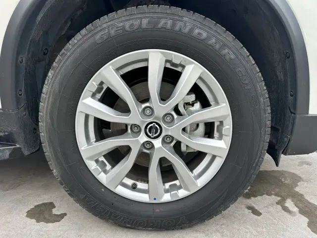 Nissan X-Trail — Фото автомобиля 8