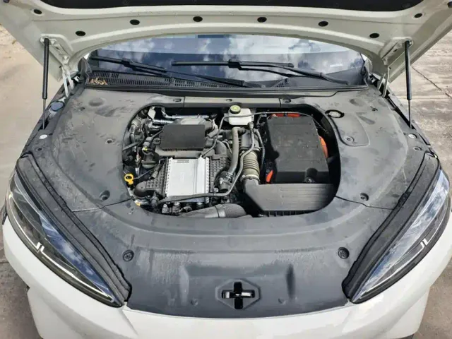 BYD Seal 07 DM-i — Фото автомобиля 10