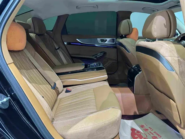 Hongqi H9 — Фото автомобиля 26
