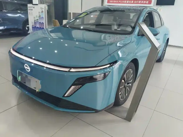 Фотография автомобиля — Nissan N6