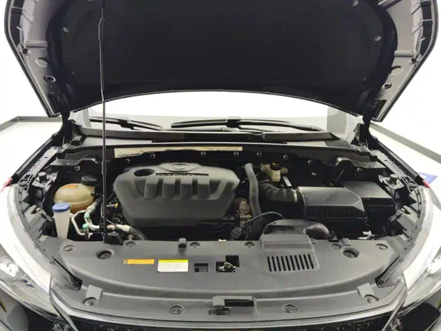 Dongfeng Yixuan GS — Фото автомобиля 10