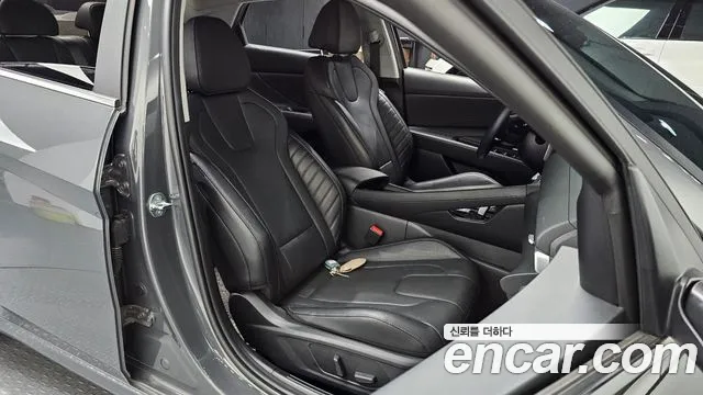 Hyundai AVANTE Новый Avante (CN7) — Фото автомобиля 26